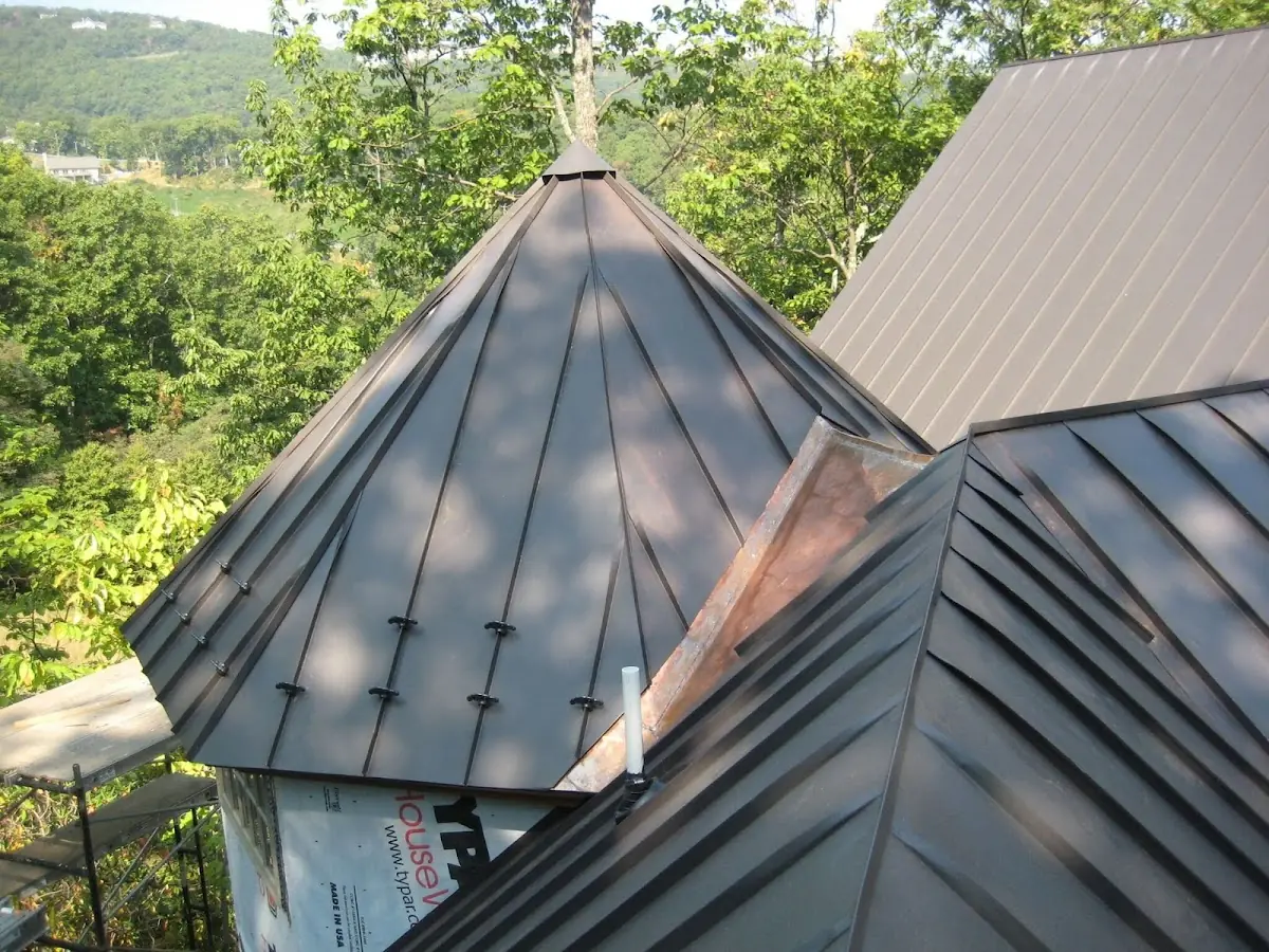 Professional Shingle Replacement & Repair by Craftsman Roofing in Goshen